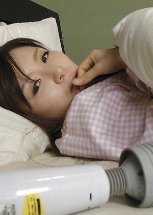 hitomi tsukishiro, masturbate, solo girl, 