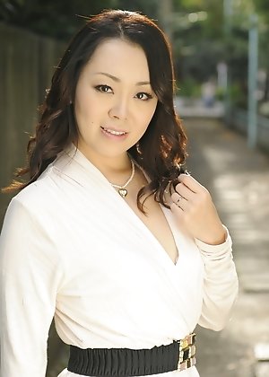 dress, solo girl, yuna yamami, 
